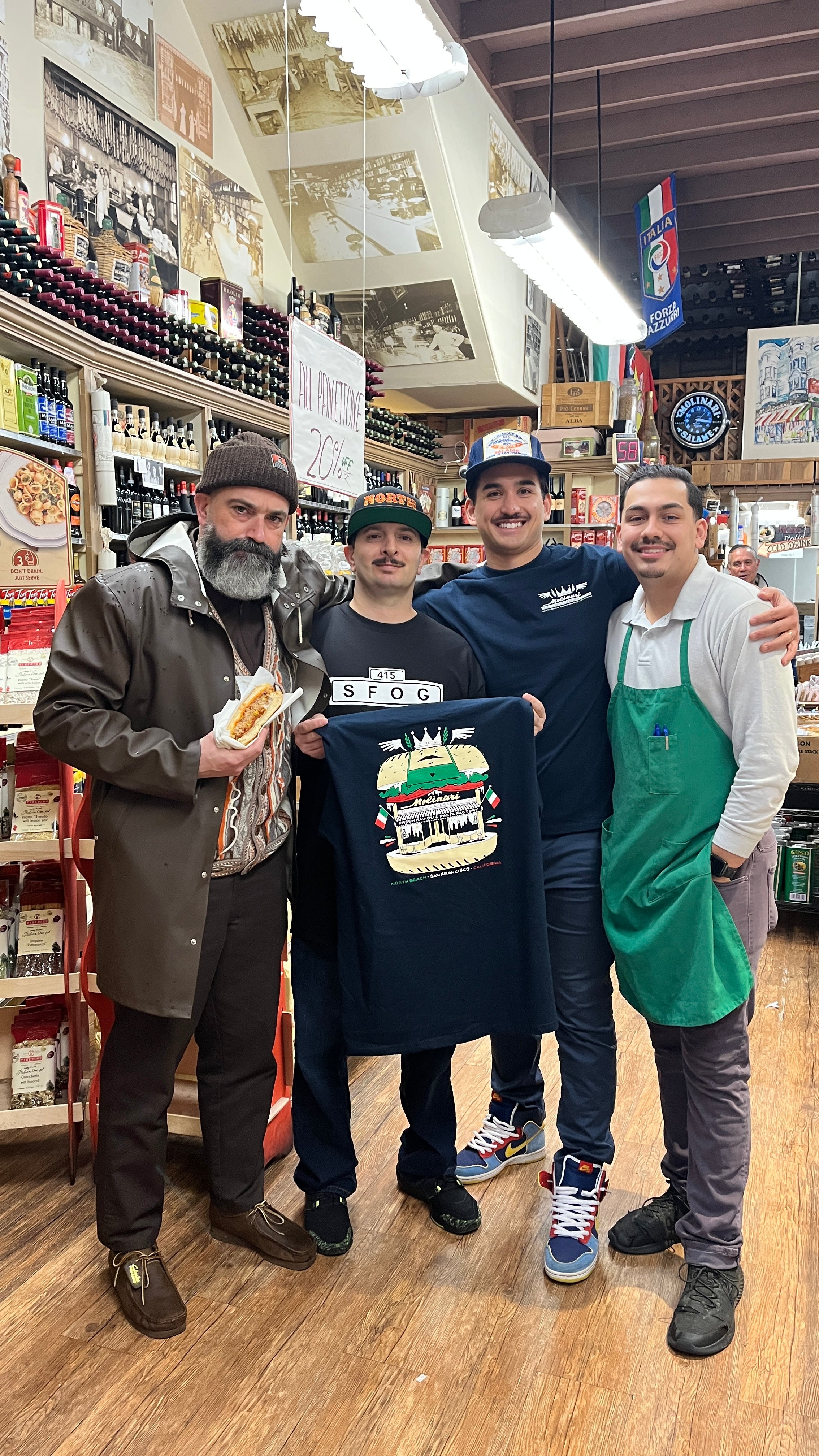 BFYK エロ Tシャツ 80s USA製 人魚 セクシー マーメイド お土産 Molinari Delicatessen T-Shirt by Jeremy Fish - North Beach, SF